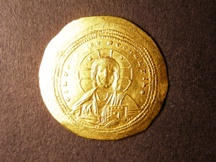 London Coins : A126 : Lot 733 : Byzantine Gold Histamenon Nomisma Constantine IX 1042-1055 GEF