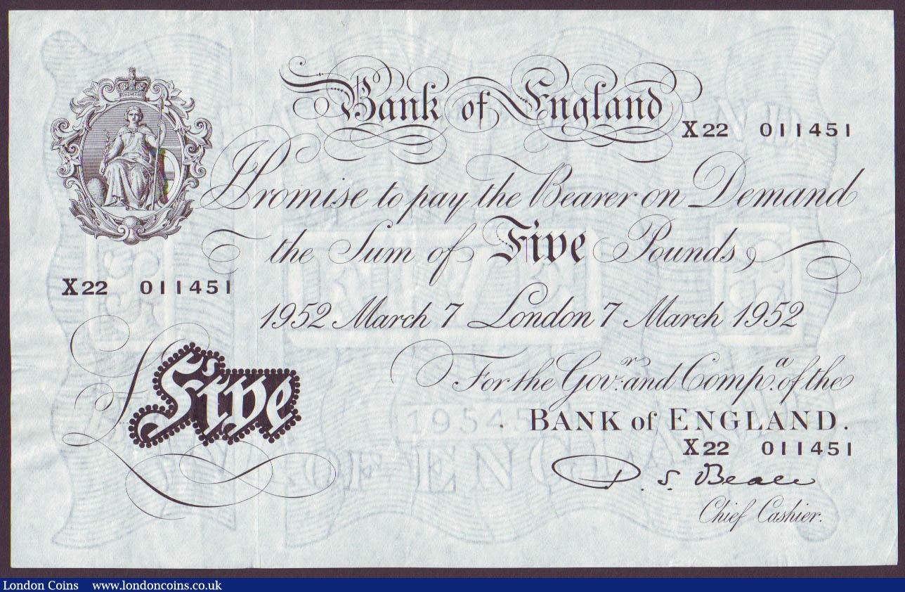 London Coins : A141 : Lot 119 : Five Pounds Beale White London March 7th 1952 (2) a consecutive number pair X22 011450 and X22 01145...