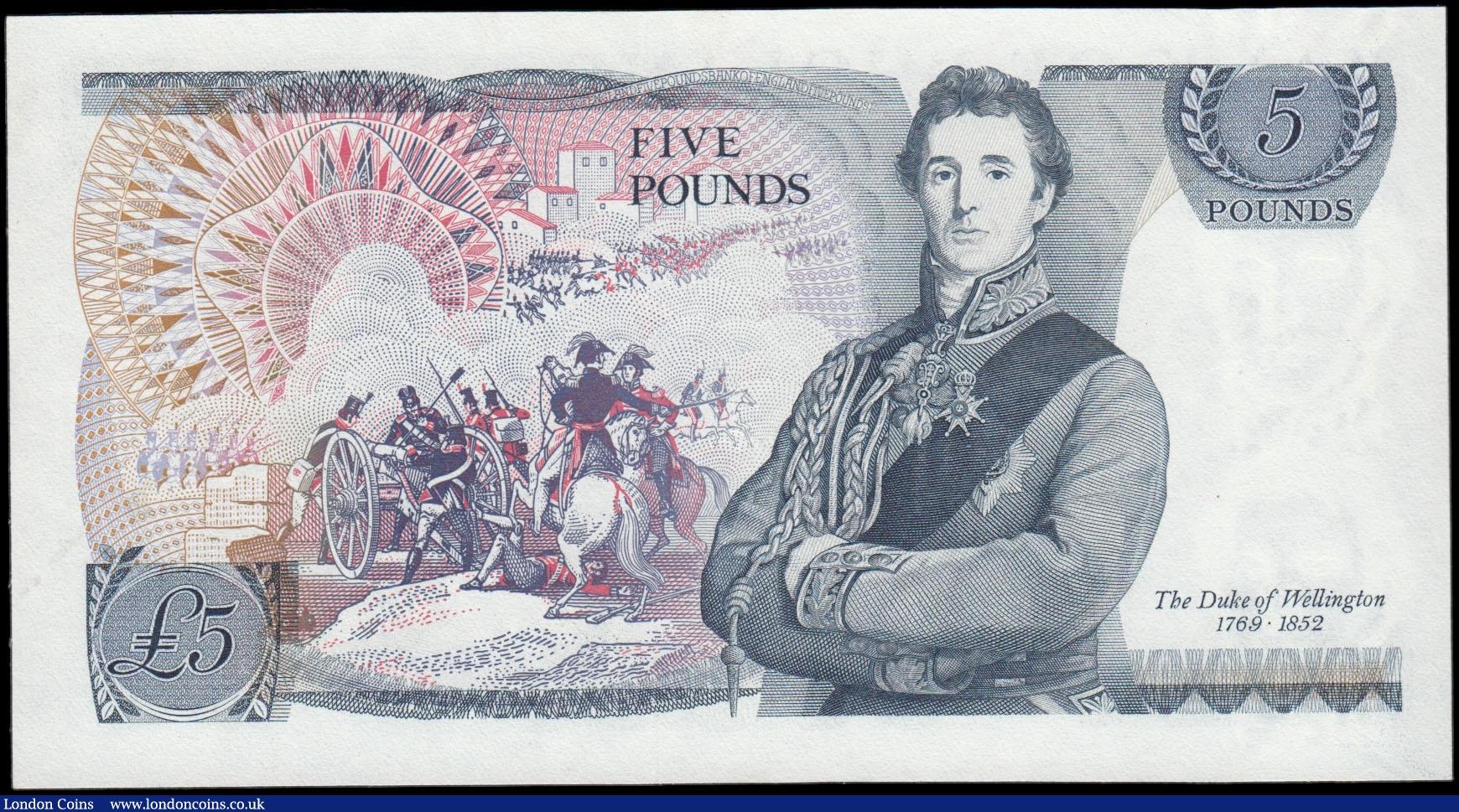 London Coins : A165 : Lot 445 : Five Pounds Page QE2 pictorial & The Duke of Wellington B333 Replacement issue 1971 FIRST RUN se...