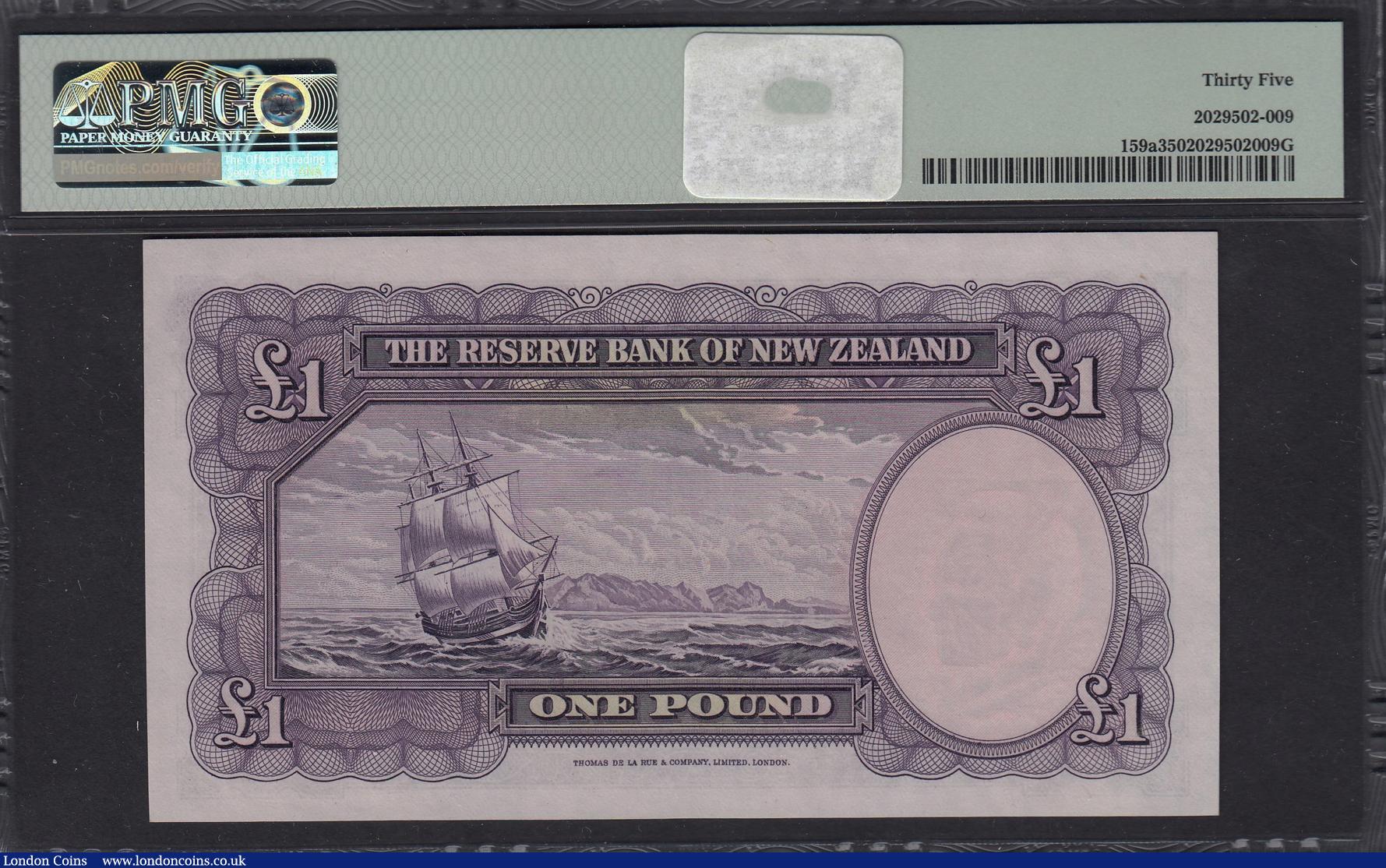 London Coins : A173 : Lot 184 : New Zealand Reserve Bank One Pound ND(1940-55) H/O 881512 signed T.P Hanna Pick 159a PMG 35 Choice V...