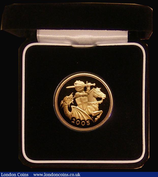 London Coins : A176 : Lot 482 : Sovereign 2005 S.SC6 Gold Proof FDC in the Royal Mint box of issue with booklet-style certificate