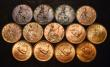 London Coins : A177 : Lot 2274 : Farthings (13) 1903, 1913, 1917, 1920, 1923, 1926, 1930, 1946, 1953 Freeman 660, 1953 Freeman 663, 1...