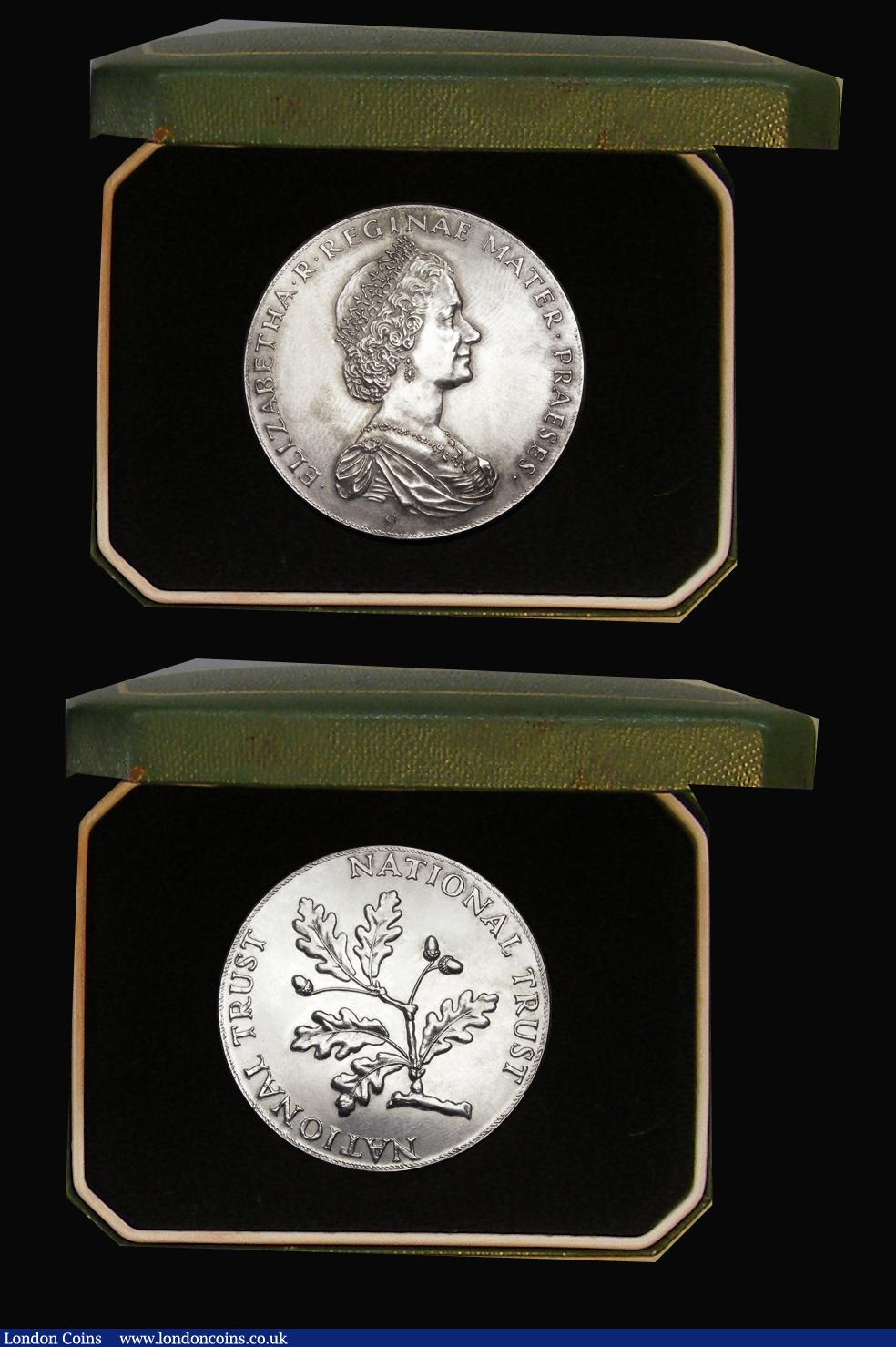 London Coins : A186 : Lot 866 : Investiture of Prince Charles as Prince of Wales 1969 45mm diameter in silver by M.Rizzello, Obverse...