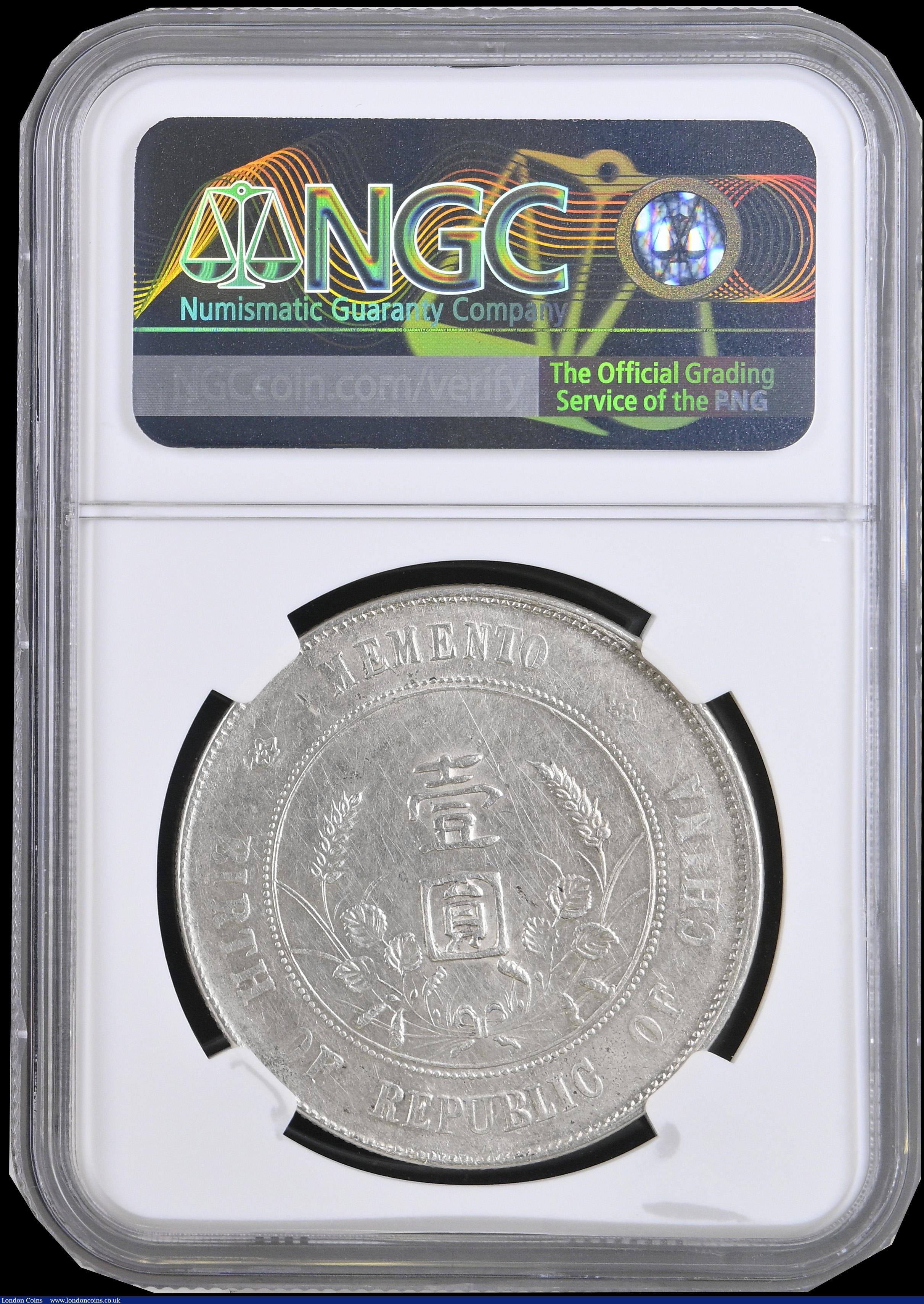 London Coins : A192 : Lot 558 : China - Republic Dollar (Yuan) undated (1927) Memento, Rosettes divide the legend Y#318a.1, 6 Pointe...