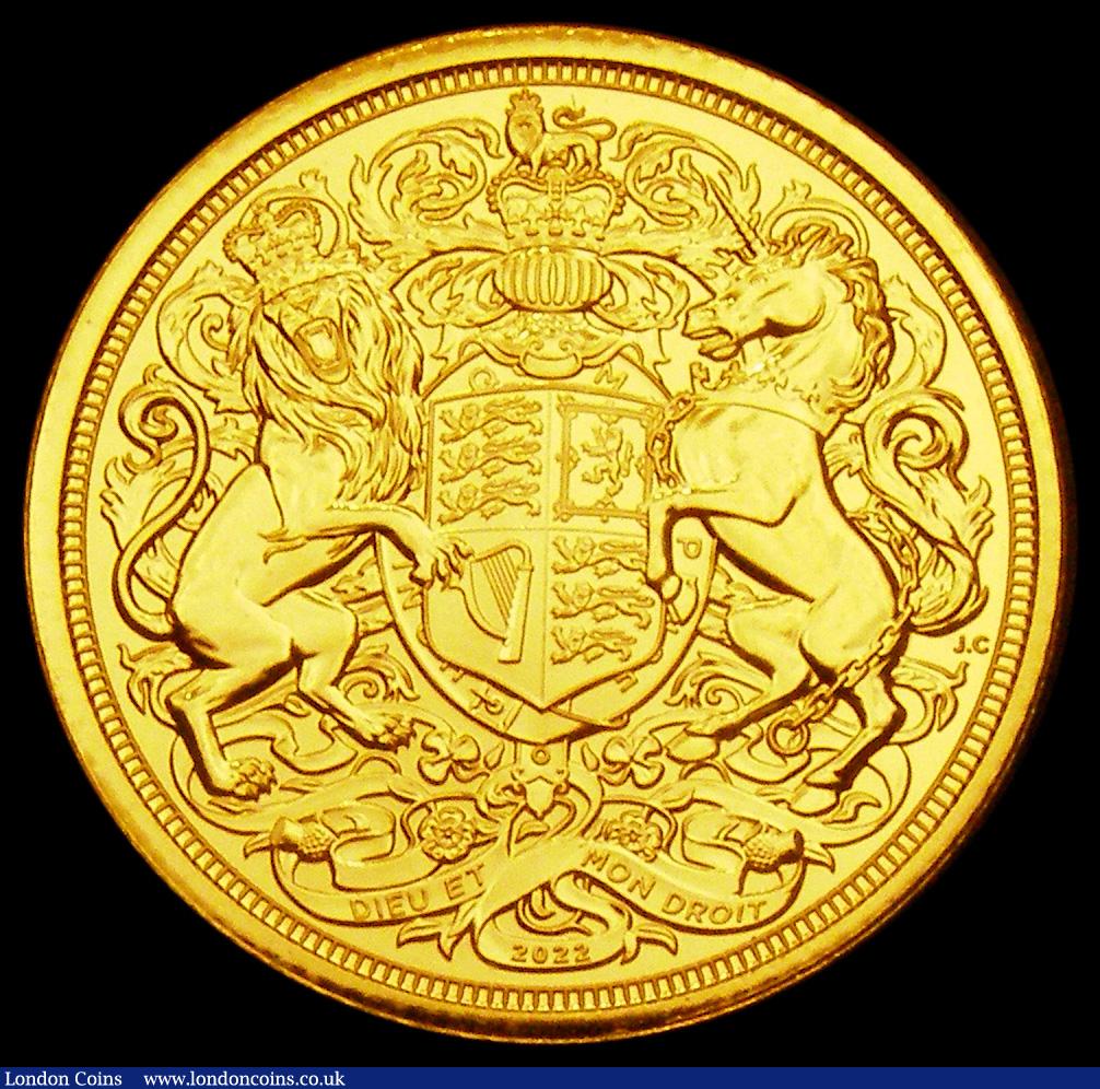 London Coins : A193 : Lot 1983 : Sovereign 2022 Queen Elizabeth II Memorial Obverse: King Charles III, Reverse: Crowned Royal Arms wi...