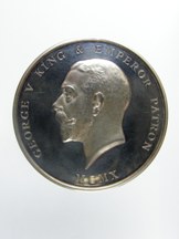 London Coins : A124 : Lot 1722 : Royal Society of Arts Manufacturers and Commerce, Patron's Medal 1910, silver, 55mm dia....