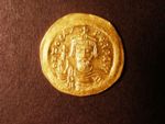 London Coins : A125 : Lot 658 : Phocas (AD 602-610) gold solidus, weighs 4.4 grams. R. Victoria augg. Angel standing, facing...