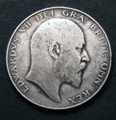 London Coins : A129 : Lot 1497 : Halfcrown 1905 ESC 750 Near Fine reverse VG as the I of HONI and P of PENSE are not visible