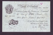 London Coins : A133 : Lot 2723 : Five Pounds White O'Brien. B275. 7th April 1955. Z41 081757. VF