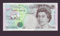 London Coins : A133 : Lot 3034 : Five Pounds Kentfield. B362. R01 000251. First series. Low number. Very rare thus. UNC.