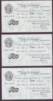London Coins : A147 : Lot 102 : Five pounds O'Brien white B276 (3) a consecutively numbered trio dated 13th July 1955 series A2...