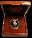 London Coins : A158 : Lot 686 : Ten Pounds 2016 100th Anniversary of the First World War 5 oz. Gold Proof FDC in the impressive box ...