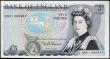 London Coins : A165 : Lot 456 : Five Pounds QE2 pictorial type and Duke of Wellington, Somerset B343 L Reverse issued 1980, first ru...